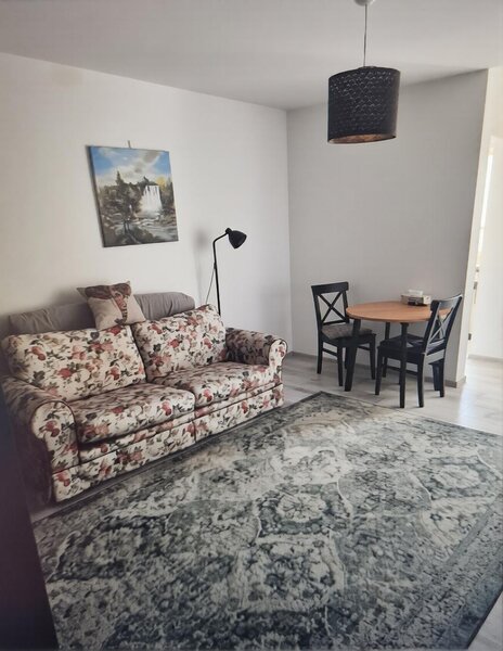 Obor, Iancului, Ferdinand, 5 min. metroul Iancului.